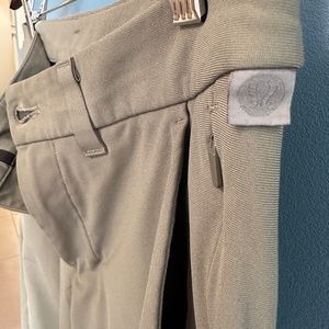 Commission Slim-Fit Pant 32"